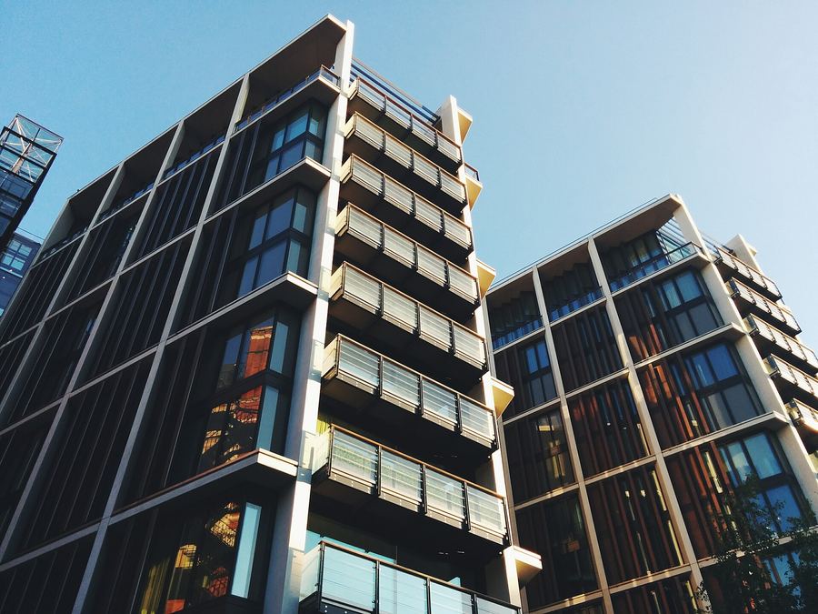 Balcones de un bloque de viviendas